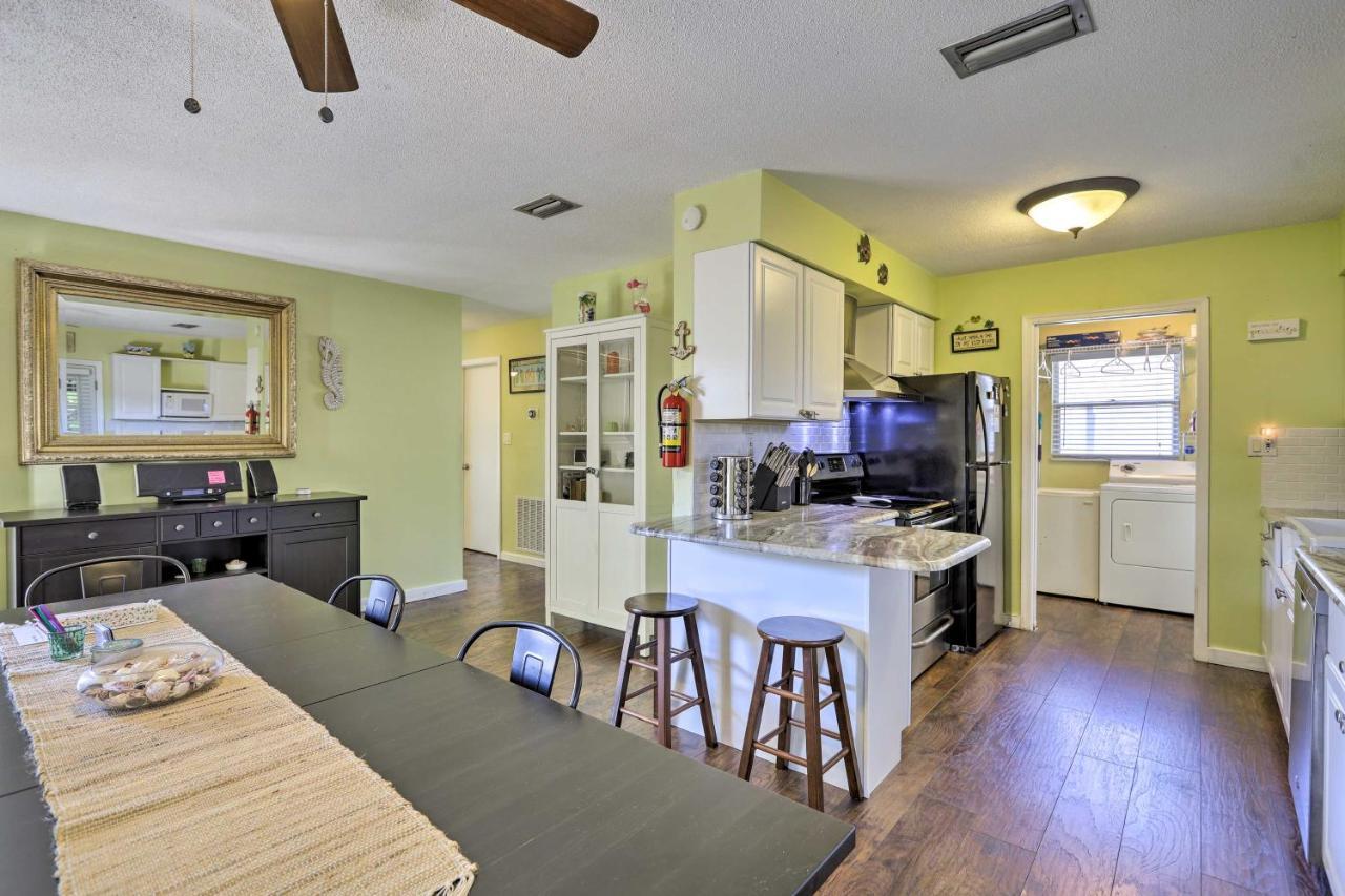 Cape Canaveral Cottage With Hot Tub Walk To Beach Eksteriør bilde